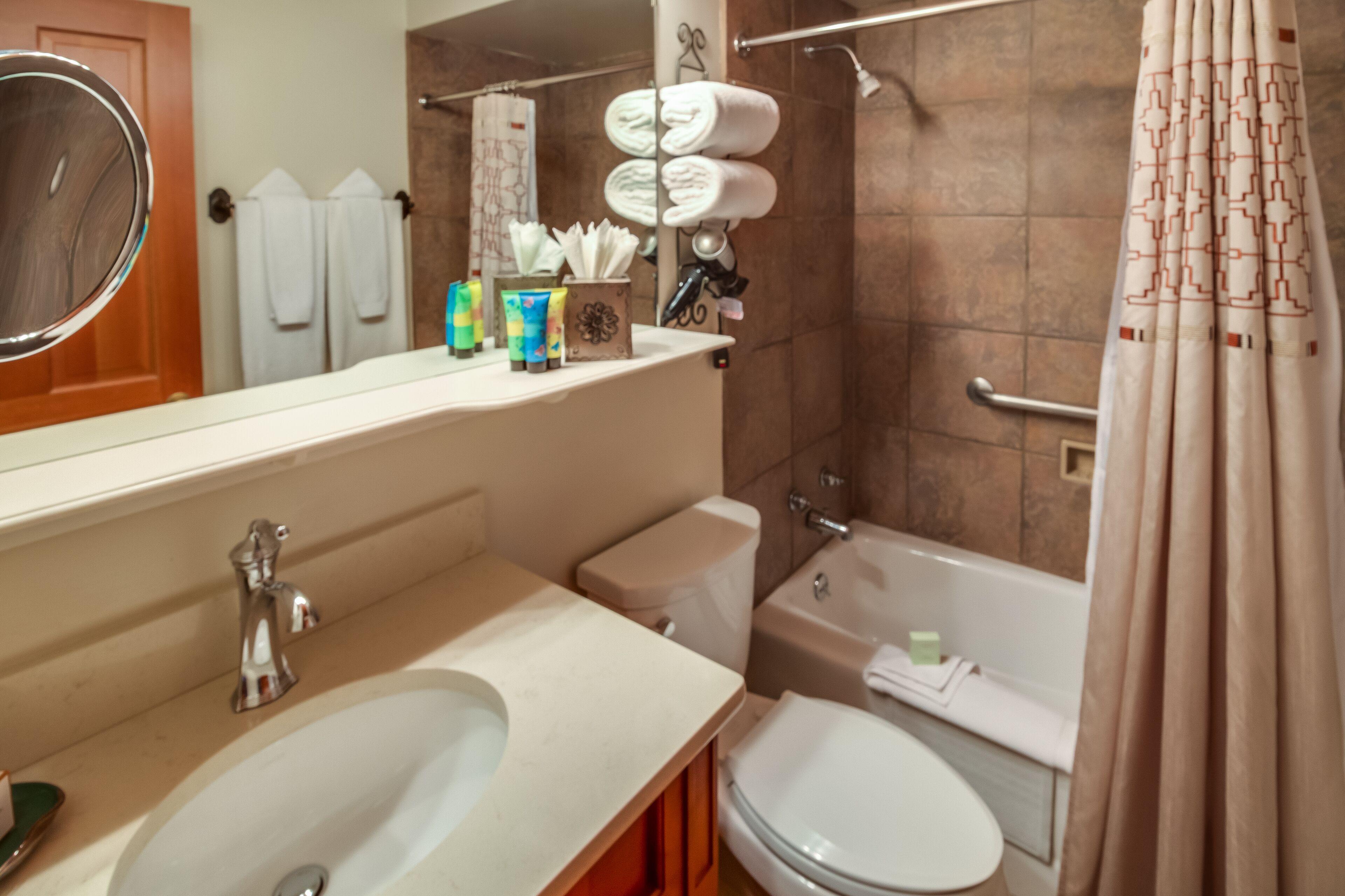 Hotel On The Alameda 3*