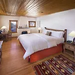 Hotel On The Alameda